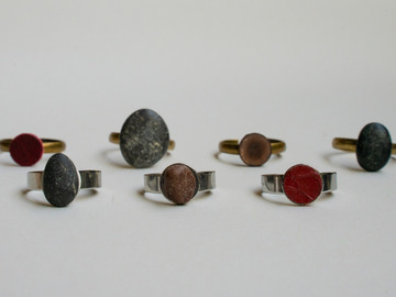 Verkaufen mit Online-Zahlungen: Handgemachte Ringe aus Donausteinen